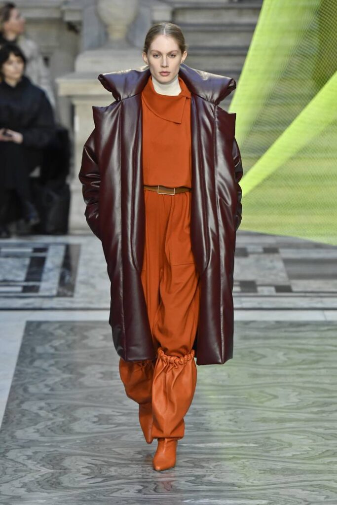 The color orange in London Fashion Week for Fall/Winter 2020-2021