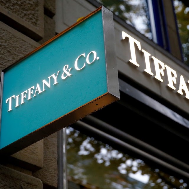 Contrary to LVMH's claims that Tiffany's performance is inconsistent with that of the brands in the group's portfolio, Tiffany has already returned to profitability in Q2.