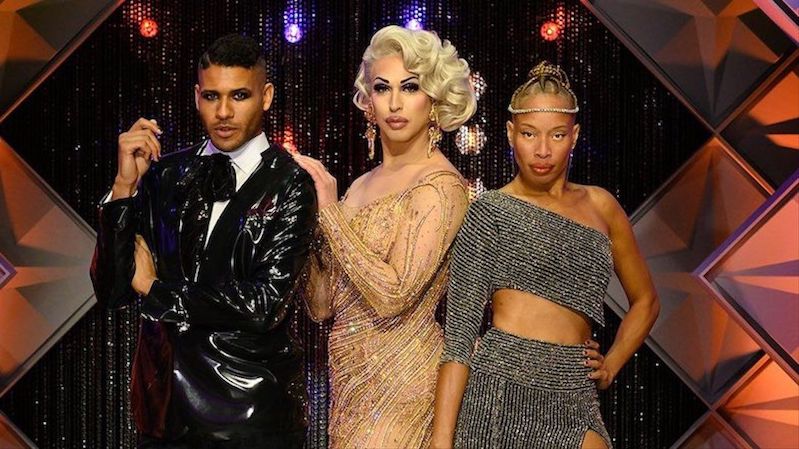 Judges Jeffrey Bowyer-Chapman (L), Brooke Lynn Hytes (C), and Stacey McKenzie (R) on the mainstage.