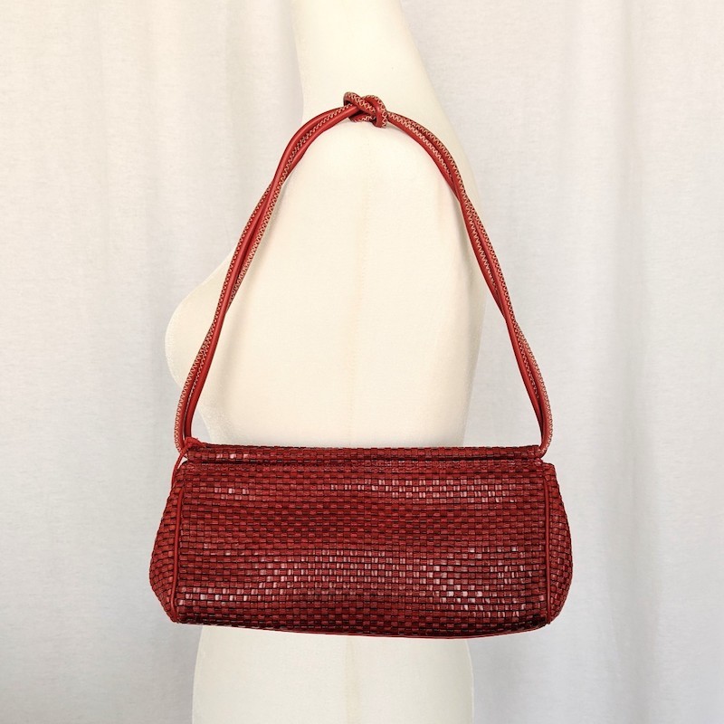 Red Woven Vintage 90s/y2k Mini Shoulder Bag - $17