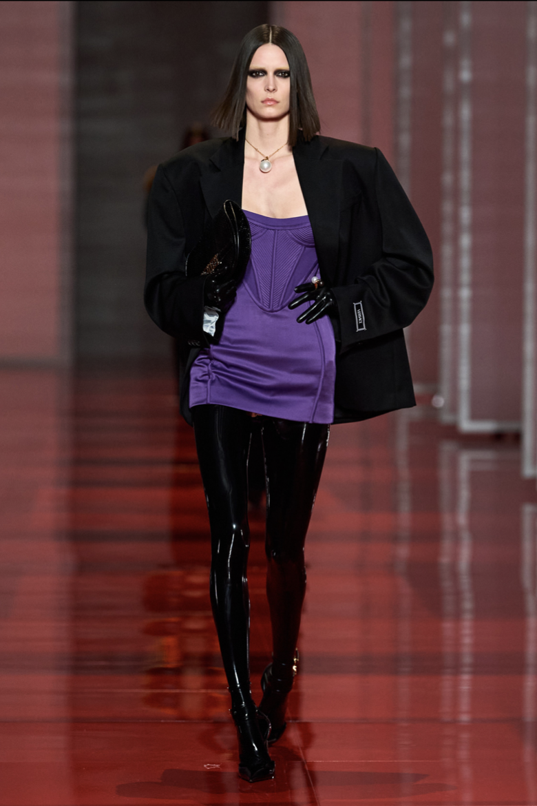 Latex bustier top in black - Versace